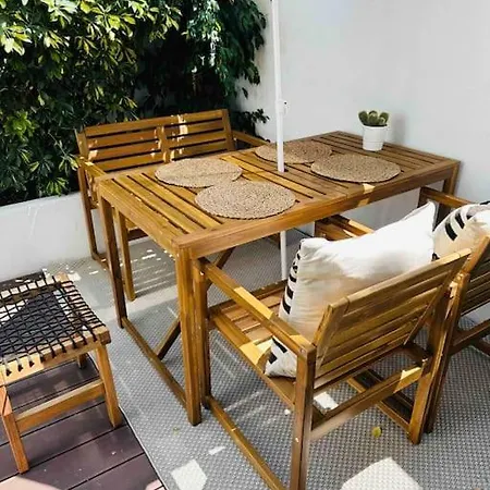 아파트 Moderno Com Jardim Av. Da Liberdade