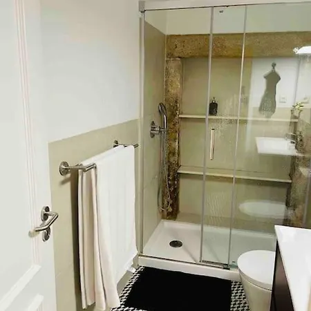 Moderno Com Jardim Av. Da Liberdade *