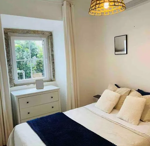 Moderno Com Jardim Av. Da Liberdade Лиссабон